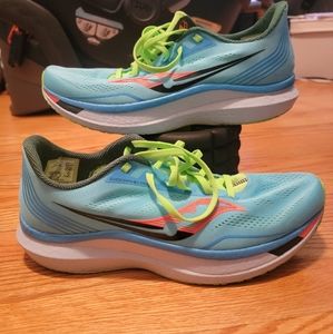 Saucony Endorphin Pro 1